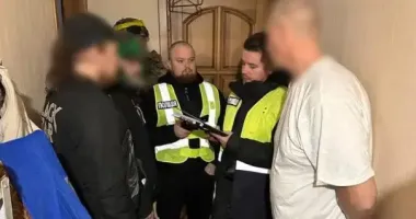 У Харкові затримали мародерів, які викрали майно постраждалих від обстрілів