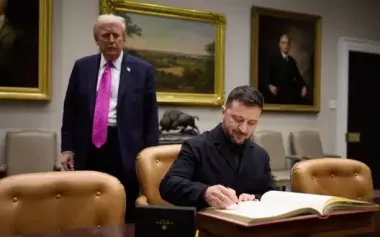 US is pressuring Zelenskyy on territorial concessions in Trump’s "peace plan," according to Axios