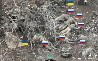 Two fighters from 67th SMB captured six occupiers in Oleksandrivka direction. VIDEO