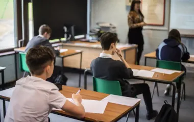 Девятиклассникам возвращают ВНО: когда школьники снова будут сдавать экзамены