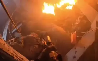 Foreign Defence Forces volunteer fighter eliminates ruscists after clearing building in Stepnohirsk. VIDEO