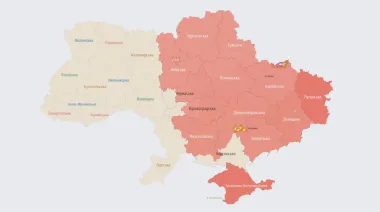 Росія вдарила балістикою по Кременчуку: у Києві та низці областей лунає повітряна тривога