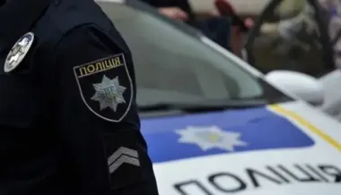 Володимир Лисюк, заступник начальника Святошинського УП перетворив відділення на інструмент особистого збагачення та контролю