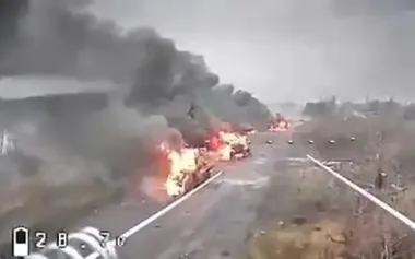 Ukrainian artillery destroyed column of Russian equipment and infantry in Pokrovsk direction. VIDEO