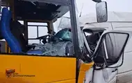 На Днепропетровщине школьный автобус попал в ДТП, есть погибшие