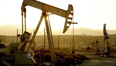 Нефть падает в цене на фоне захвата США танкера вблизи Венесуэлы