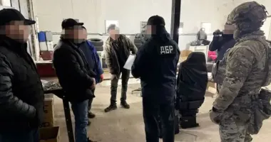 На Хмельниччині посадовці військової частини відправляли підлеглих працювати на приватній СТО