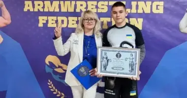 12-річний спортсмен із Закарпаття встановив світовий рекорд із гирьового спорту