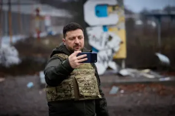 Zelensky urgently arrived in Kupyansk after being surrounded by Russian troops — video