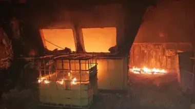 В Одесі після вибухів спалахнуло судно: що відомо