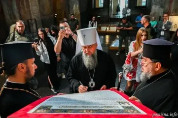 Предстоятель ПЦУ допоміг зібрати на потреби ЗСУ 4 млн грн