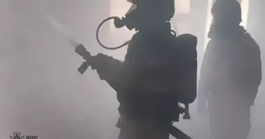 Пожежа на 16-му поверсі у Кривому Розі: з диму врятували 8 людей, серед них – 4 дитини