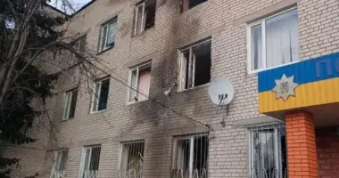 На Чернігівщині атака російськими безпілотниками у місті Городня спричинила пожежу у відділенні поліції