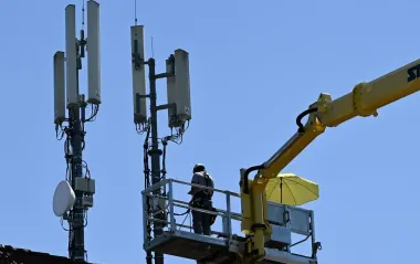 В Одессе на 60% восстановили сеть мобильной связи после масштабных обстрелов