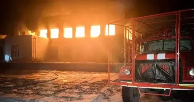 На Харьковщине из-за удара БпЛА вспыхнул пожар в доме культуры