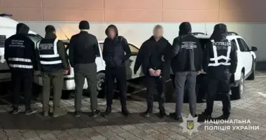 Трансфер по реке в Румынию за 8000$: на Закарпатье задержали двух переправщиков