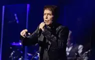 Клифф Ричард впервые признался, что тайно лечился от рака простаты