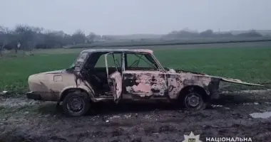 У Кривому Розі 21-річний син підпалив автомобіль матері після конфлікту – поліція розкрила деталі