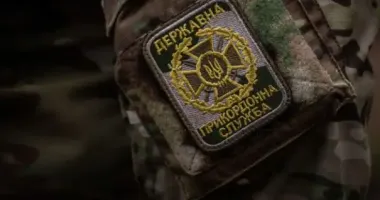 Украинские пограничники уничтожили спецтехнику врага на Юге