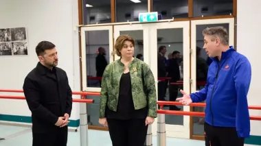 Зеленский встретился с воинами, которые проходят реабилитацию в Нидерландах