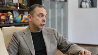 Ukraine to compete in tournaments where Russians and Belarusians use national symbols