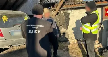 Жителя Хмельнитчины приговорили к 3 годам заключения за содействие незаконному пересечению госграницы