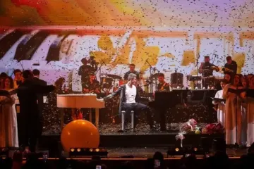 «Два миру» Евгения Облака и исполнительницы ODARA в Киеве: музыка, которая поддерживает и объединяет