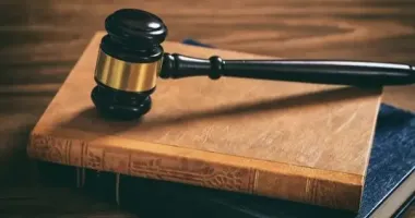 На Волині засудили 44-річного чоловіка до 11 років за вбивство брата і замах на поліцейського