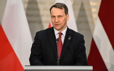 "Benefactors" Lenin and Putin. Sikorsky reacted harshly to Zakharova's accusations