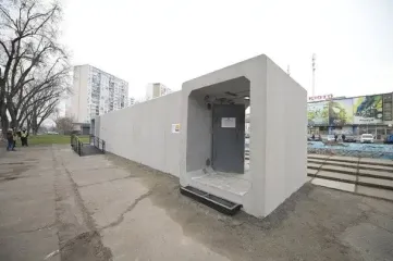 У Києві встановили перше сертифіковане мобільне укриття — який виляд має і де шукати (фото)