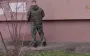 In Russia, "SMO hero" relieves himself on apartment building wall in public: "What’s difference?!". VIDEO