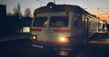 На Київщині потяг збив 17-річного юнака: подробиці трагедії