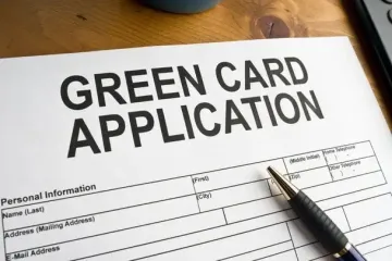 У США призупиняють лотерею Green Card: яка причина